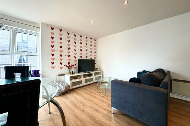 Flat to rent in Simpson Street, Manchester, Greater Manchester