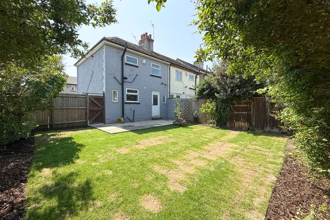 2 Moore Avenue, Birkenhead photo 2