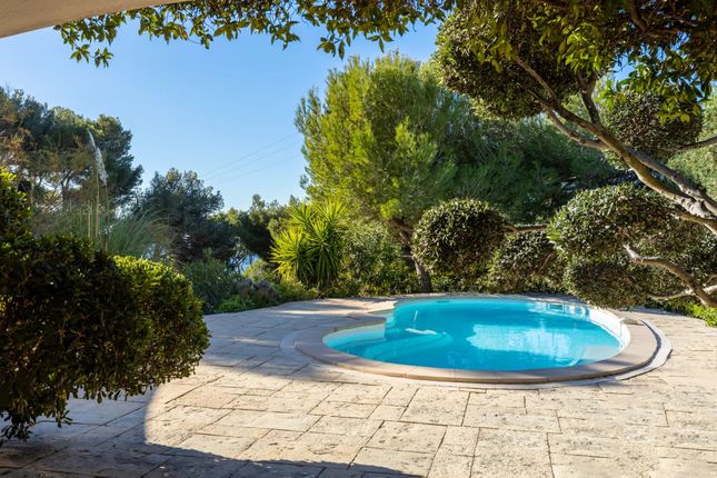 Villa for sale in Ensues La Redonne, Marseille &amp; Cote Bleu, Provence - Var