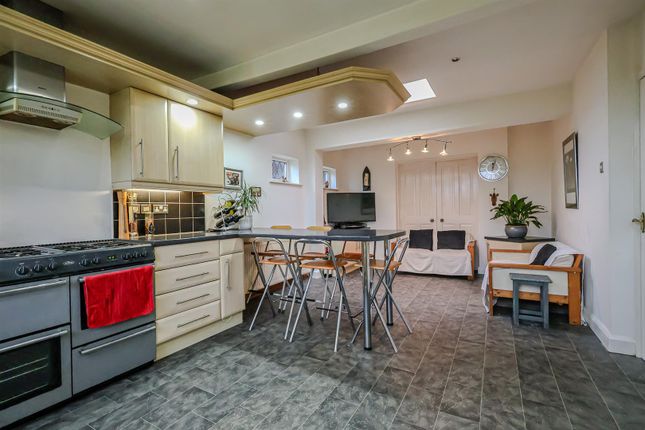 4, Middlebeck Drive, Nottingham photo 2