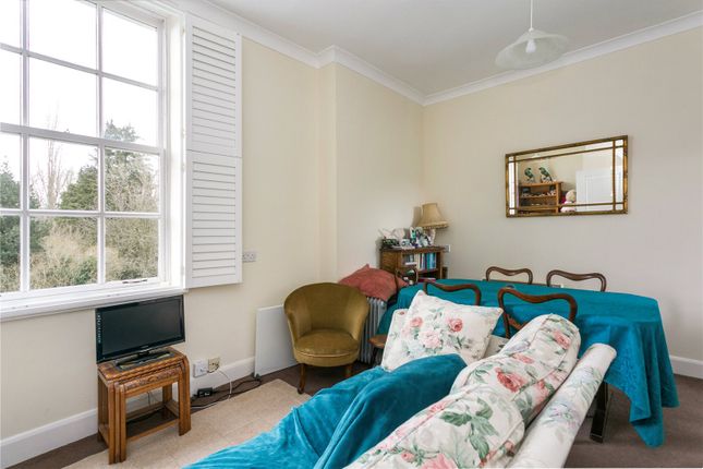 Flat for sale in Adams Way, Alton