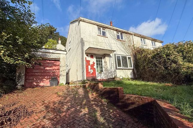 2-bed terraced on Queensway, Torquay, £120,000