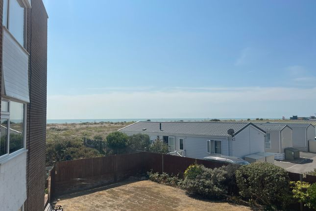 22 Clarence Ct, Timberlaine Road, Pevensey Bay photo 4