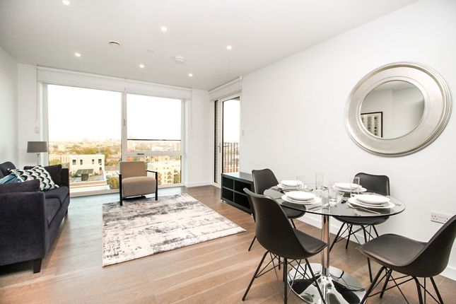 1 Bed Flat To Rent In Baldwin Point Elephant Park Elephant