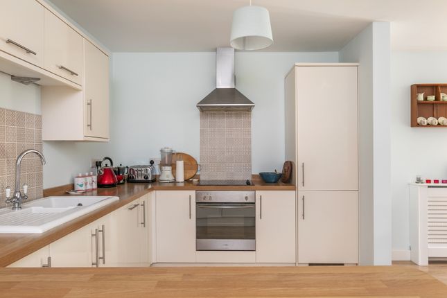 Flat for sale in Elm Road, Winchester