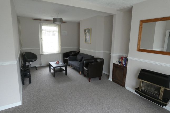 Thumbnail Terraced house to rent in Carmarthen Road, Swansea