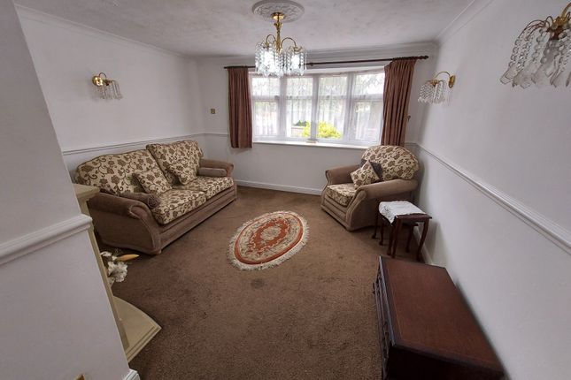 8, Walsall photo 2