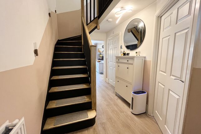 38, Garrett Drive, Reading photo 2