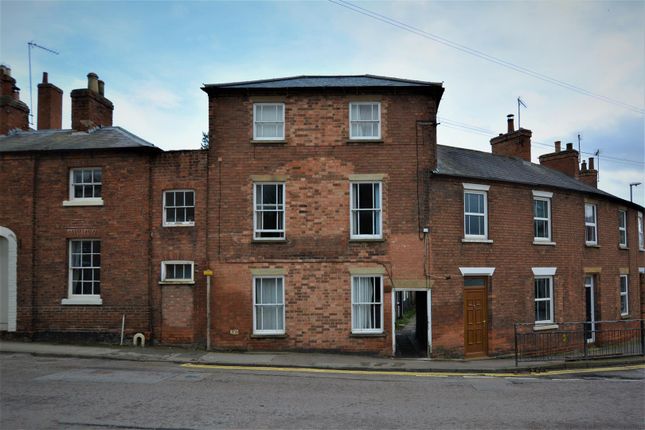 Thumbnail Flat to rent in Westgate, Southwell