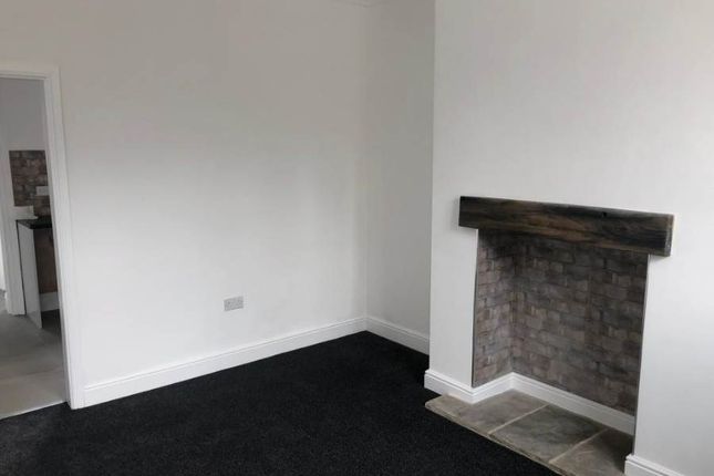 4, Mona Street, Wakefield photo 4