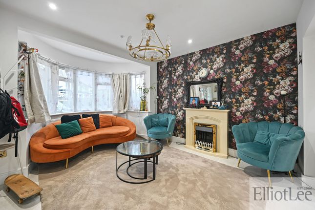 111 Drake Road, Harrow photo 4