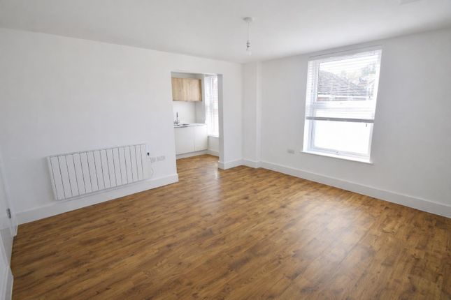 Flat 3, Combe House, Combe Road, Portishead photo 4