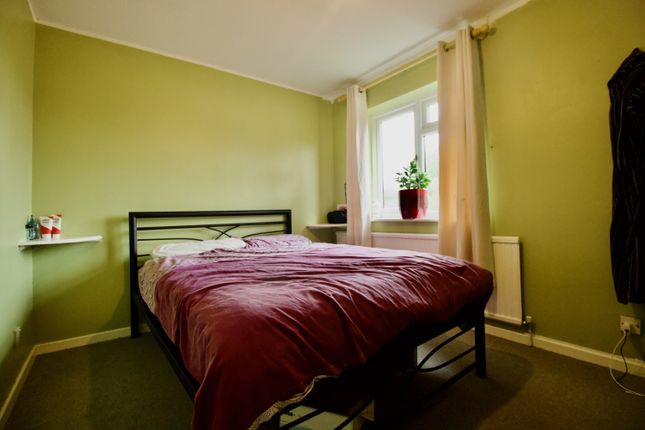 Town house for sale in Welham Walk, Leicester, Leicestershire