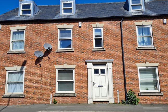 Thumbnail Terraced house to rent in The Heights, Barrow-Upon-Humber