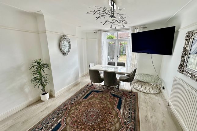 34, Cecil Road, Chadwell Heath, Essex photo 3