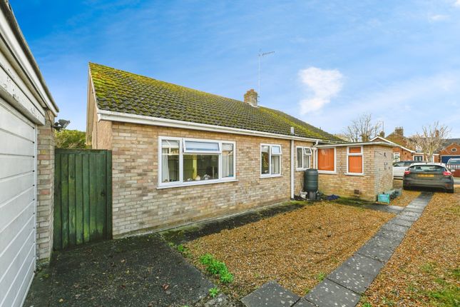 3-bed bungalow on 2, Malthouse Close, King's Lynn, £325,000