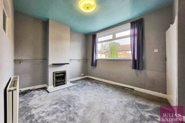 Fovant Crescent, Stockport photo 4