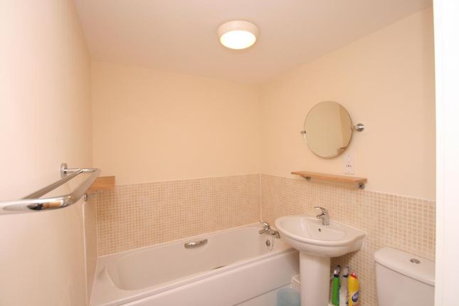 3 Austen Place, The Ridge, Bristol photo 4