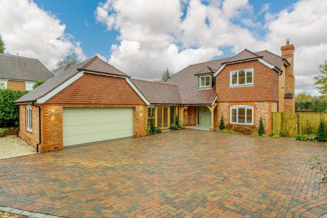 Thumbnail Detached house for sale in Grayswood Road, Haslemere, Surrey
