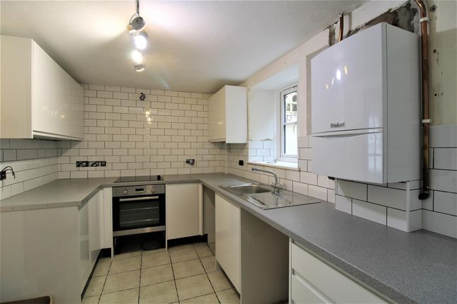 Terraced house to rent in Holloway Road, Dorchester, Dorset