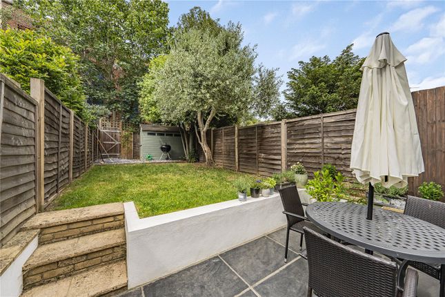 42, Loring Road, Isleworth photo 3
