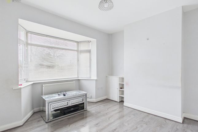 26, Foden Road, Birmingham photo 2