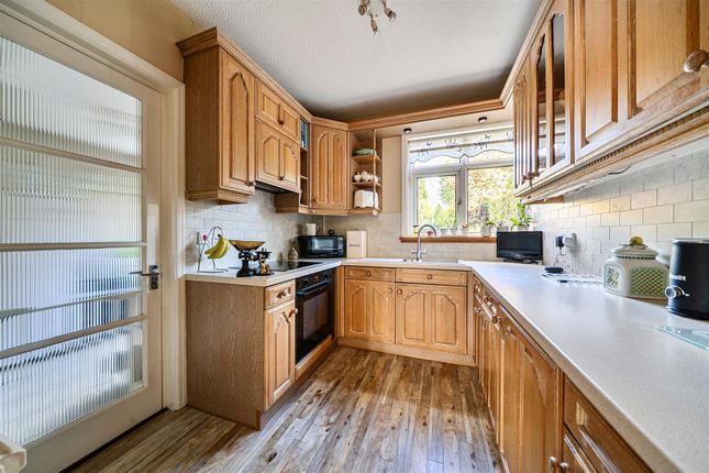 32, Fauchons Lane, Bearsted photo 3
