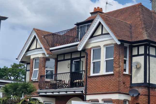 Thumbnail Flat to rent in Ardmore Road, Parkstone, Poole