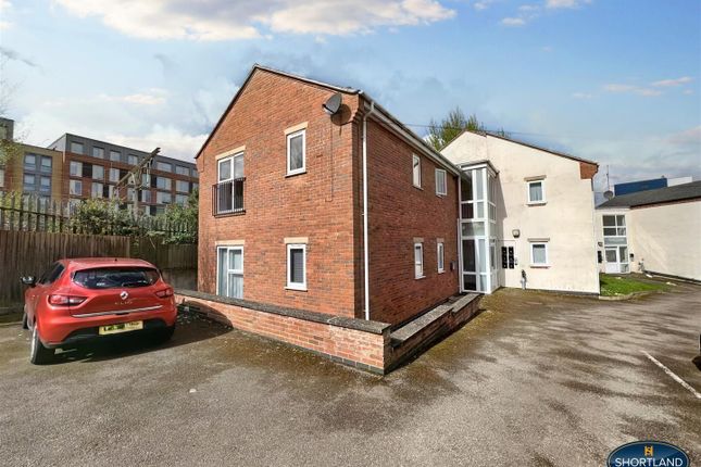 Flat for sale in Bedford Street, Earlsdon, Coventry