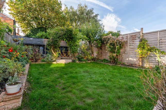 4, Bow Street, Alton photo 4