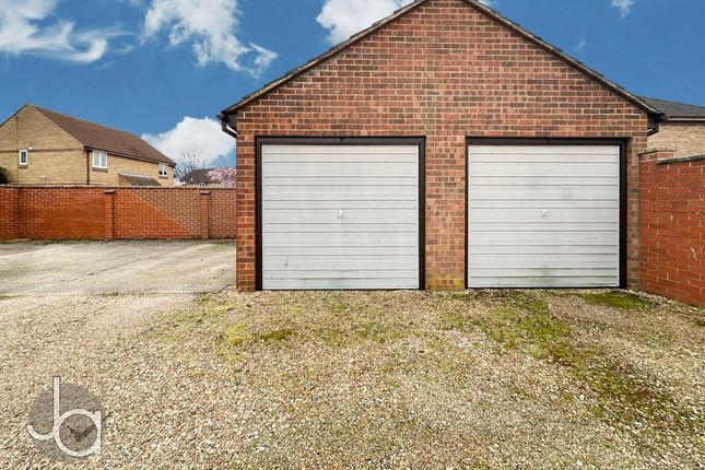 8 Charles Court, Wheatfield Road, Colchester photo 2