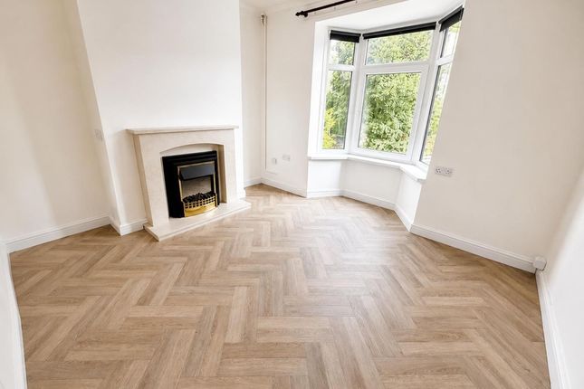 22 Union Road East, Abergavenny photo 2