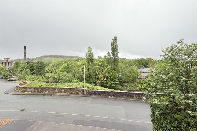 6, Three Counties Road, Ashton-Under-Lyne photo 4