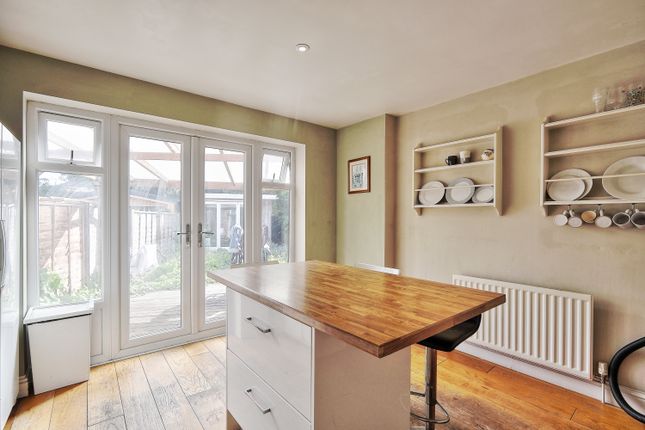 41, Victoria Road, Cambbridgeshire photo 4