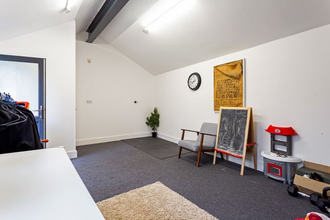 End terrace house for sale in Taunton Road, London