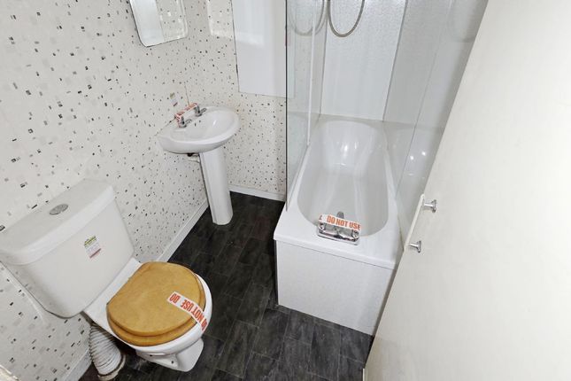 6, Sinclair Road, Torry, Aberdeen photo 4