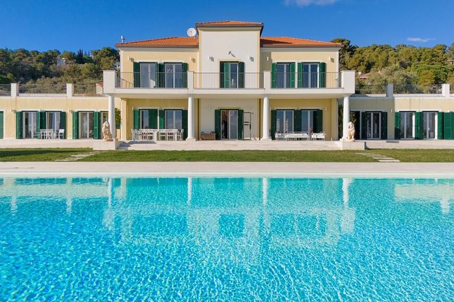 Thumbnail Villa for sale in Liguria, Imperia, Cipressa