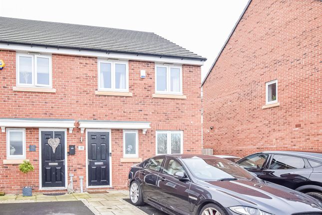 Thumbnail Semi-detached house to rent in Aintree Court, Castleford