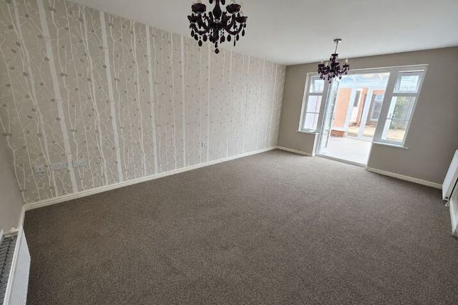 3, Fairfield Way, Preston photo 3