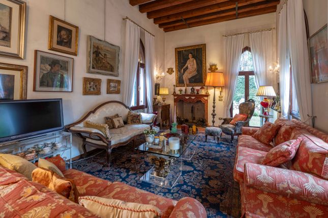 Apartment for sale in Sestiere Castello, Venice City, Venice, Veneto, Italy