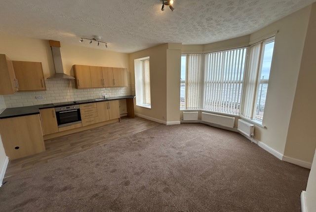 Flat 7, 71/72, Sandylands Promenade, Morecambe  photo 3