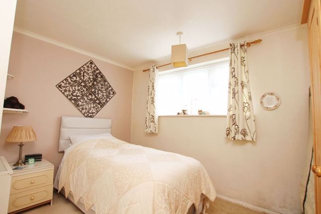 Flat for sale in Ancholme Avenue, Immingham
