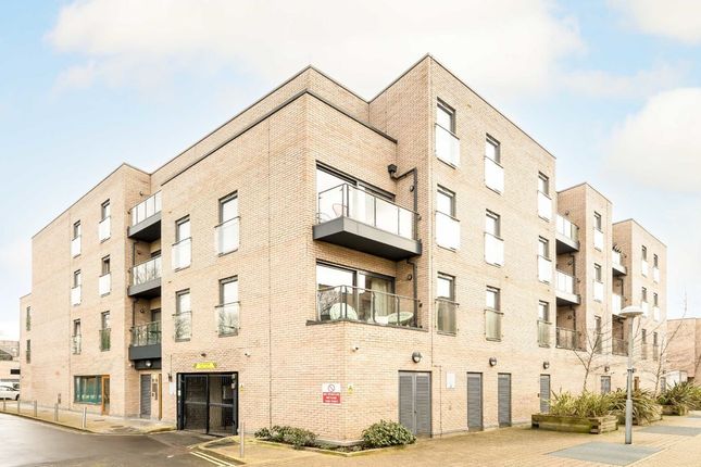 Flat for sale in Vinery Way, London