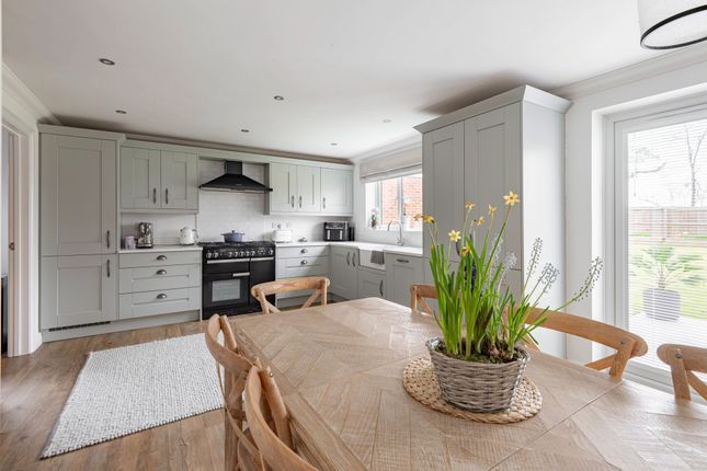 3 Stephen George Way, Lowestoft photo 3