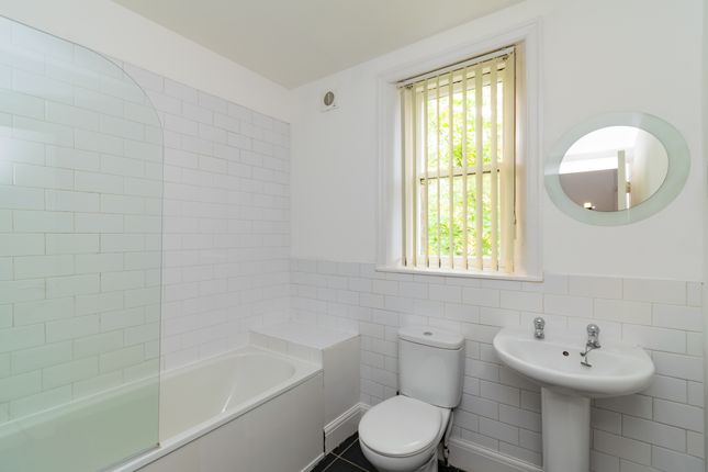 Flat 7 16, Aigburth Drive, Liverpool photo 4