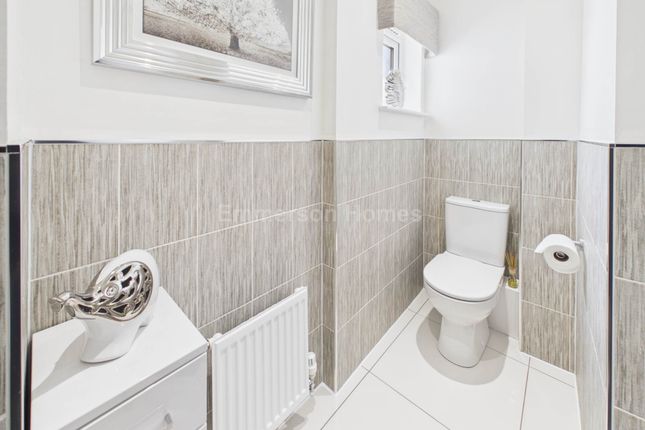 2, Newfield Way, Johnstone photo 4