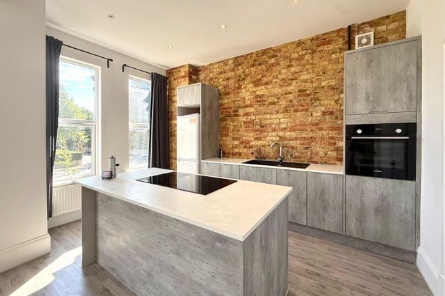 Apartment 3 74, Shorncliffe Road, Folkestone photo 4
