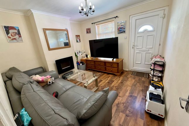 115, Trafalgar Road West, Great Yarmouth photo 2