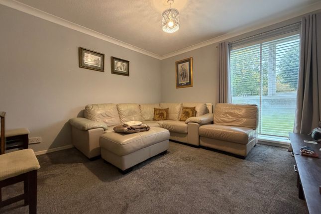 29, Ebchester Court, Tyne and Wear photo 2