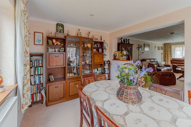 42 Sterling Road, Kidlington photo 4